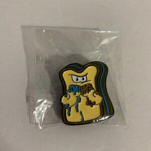 Hat Club Pin PBJ Peanut Butter Jelly Fighting Sandwich Blue Brown #91  100